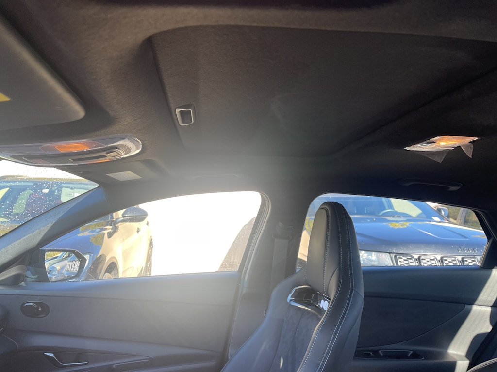 Thumbnail: 2023 Hyundai Elantra - 11