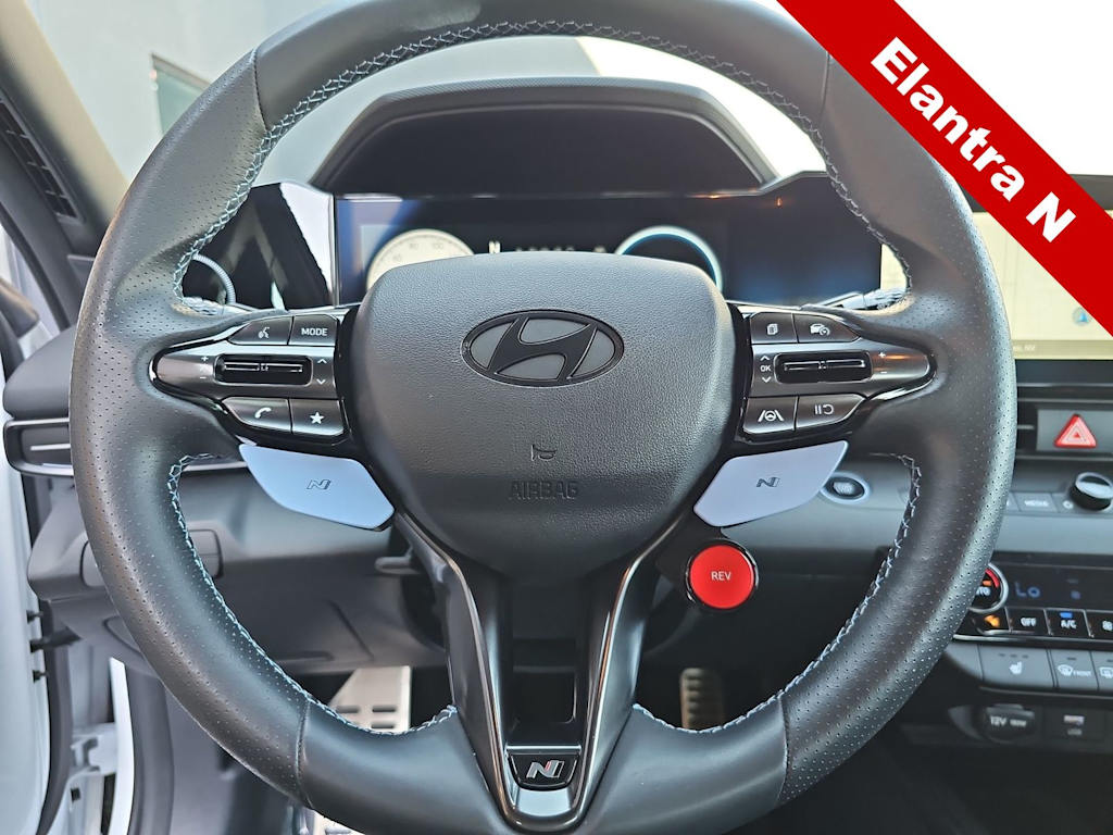 Thumbnail: 2025 Hyundai Elantra - 14