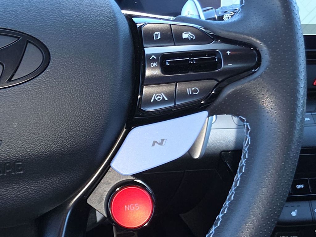 Thumbnail: 2025 Hyundai Elantra - 29