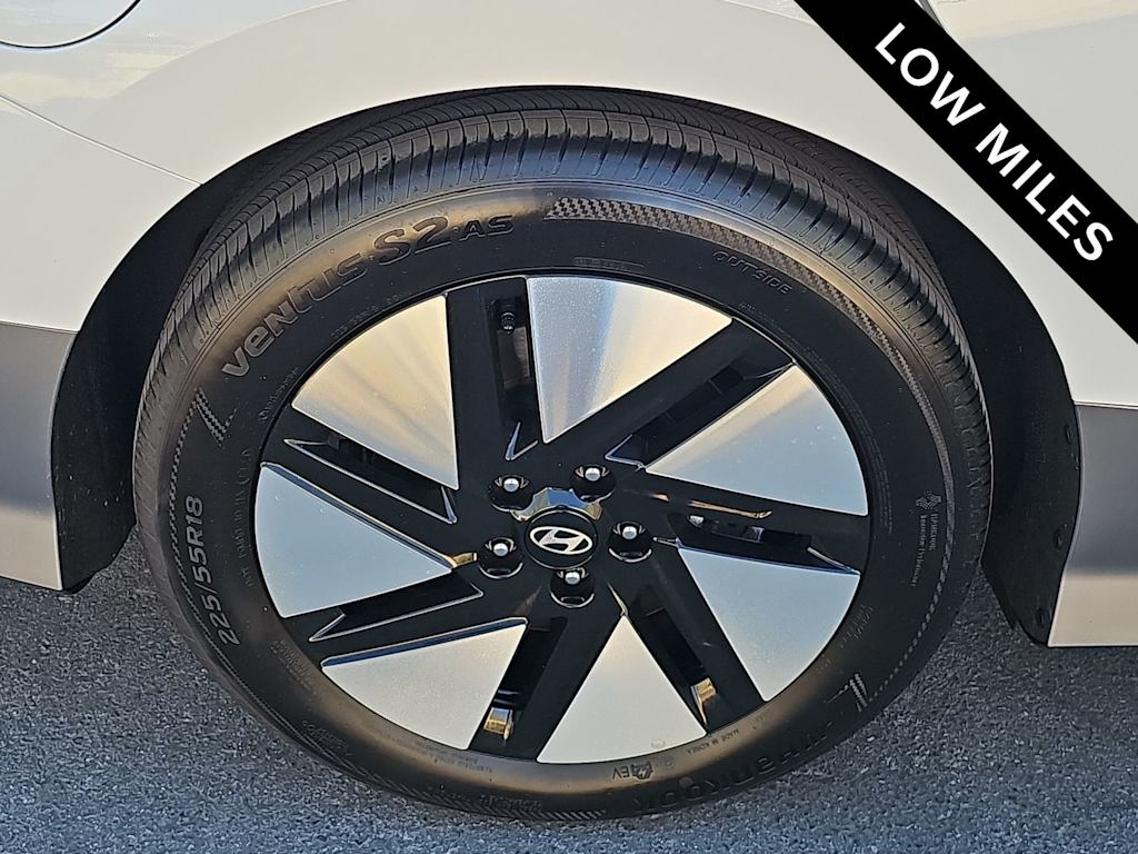 Thumbnail: 2025 Hyundai Ioniq 6 - 6