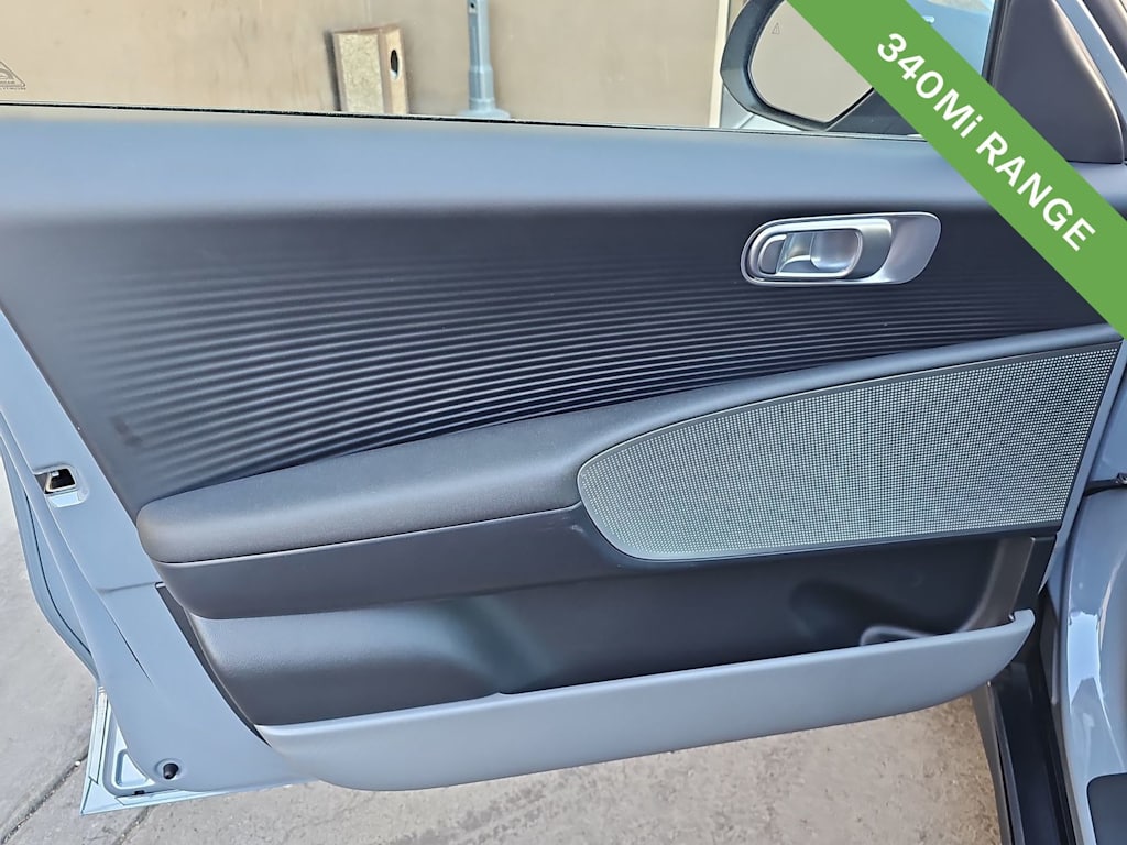 Thumbnail: 2025 Hyundai Ioniq 6 - 27