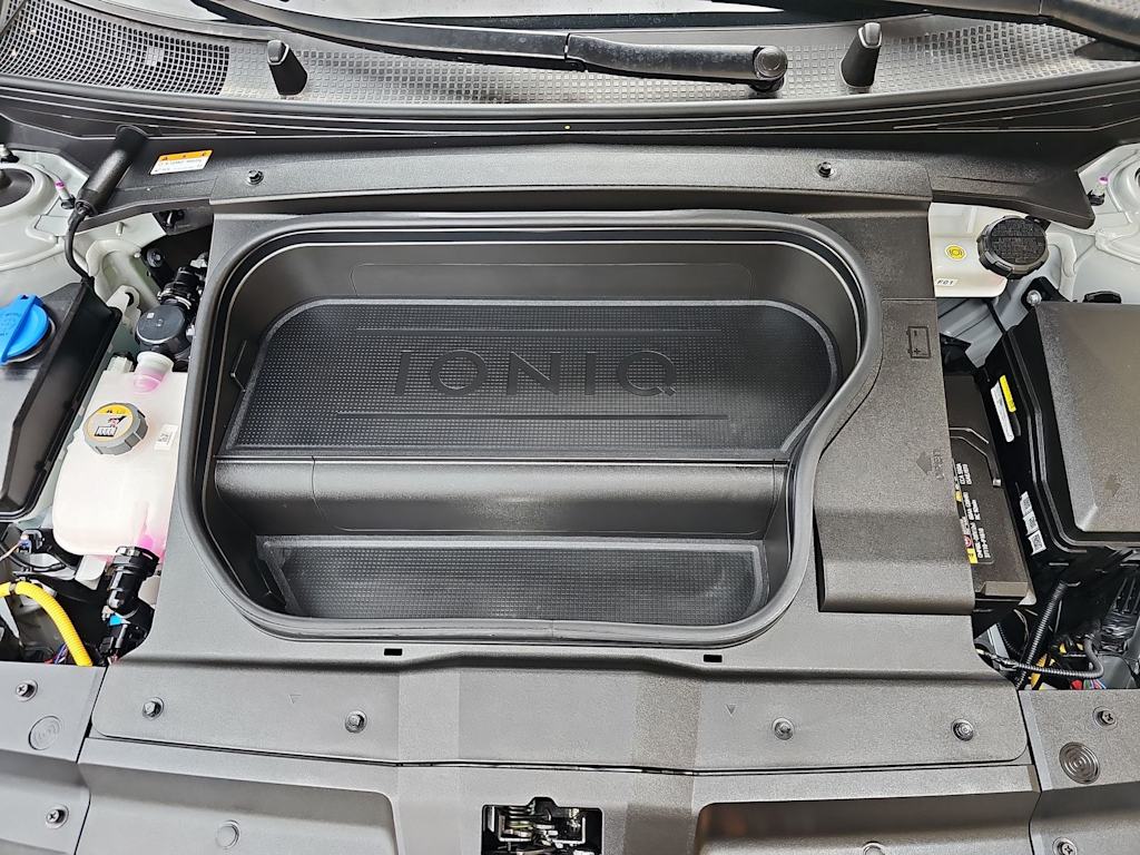 Thumbnail: 2024 Hyundai Ioniq 6 - 8