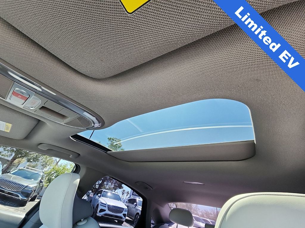 Thumbnail: 2024 Hyundai Ioniq 6 - 29