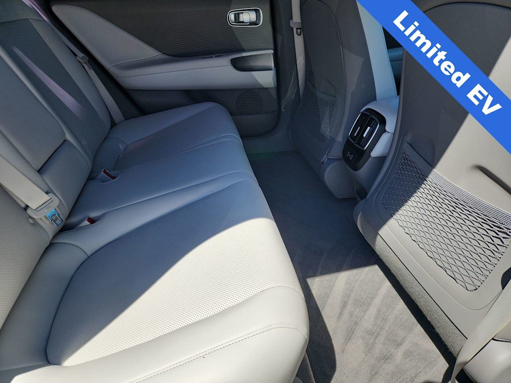 Thumbnail: 2024 Hyundai Ioniq 6 - 22