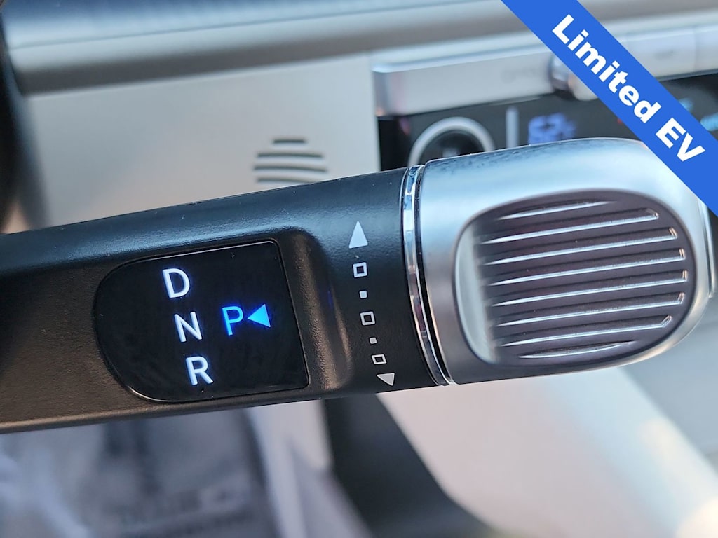 Thumbnail: 2024 Hyundai Ioniq 6 - 23