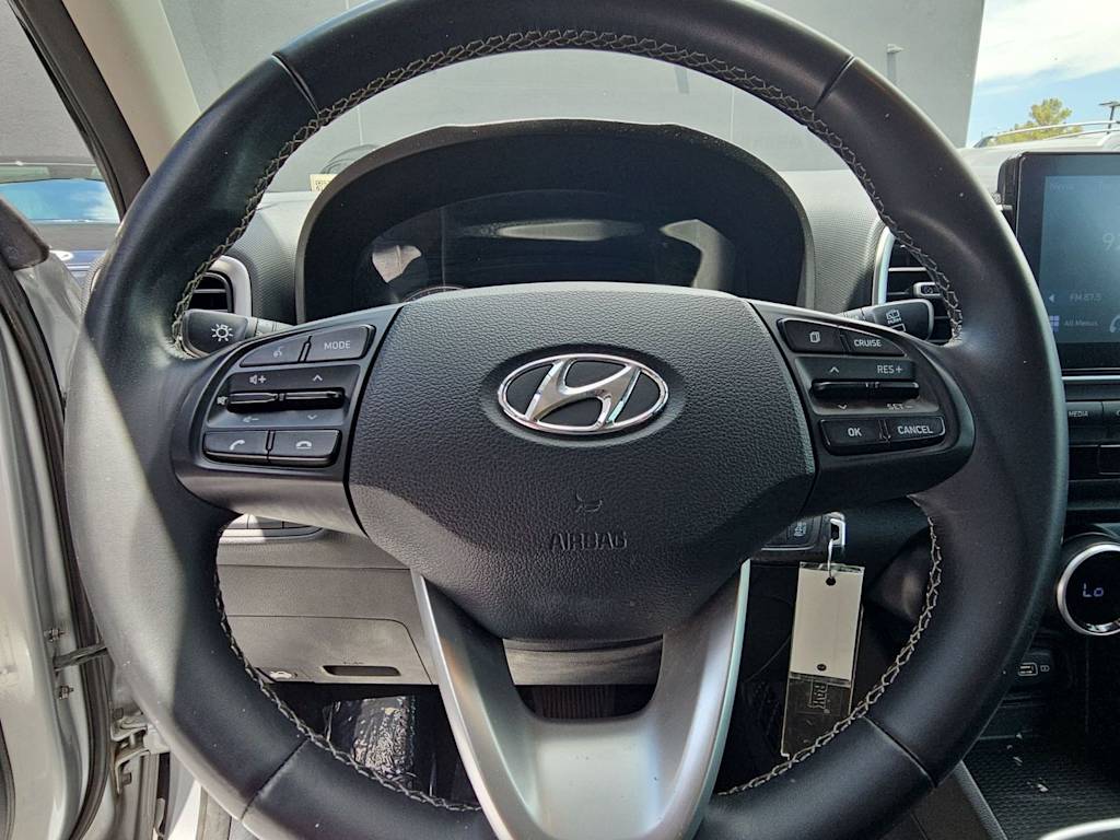 Thumbnail: 2022 Hyundai Venue - 13