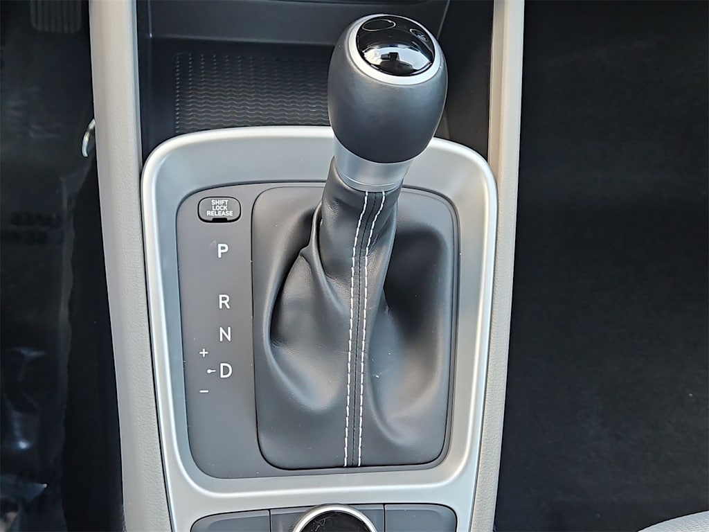 Thumbnail: 2025 Hyundai Venue - 17