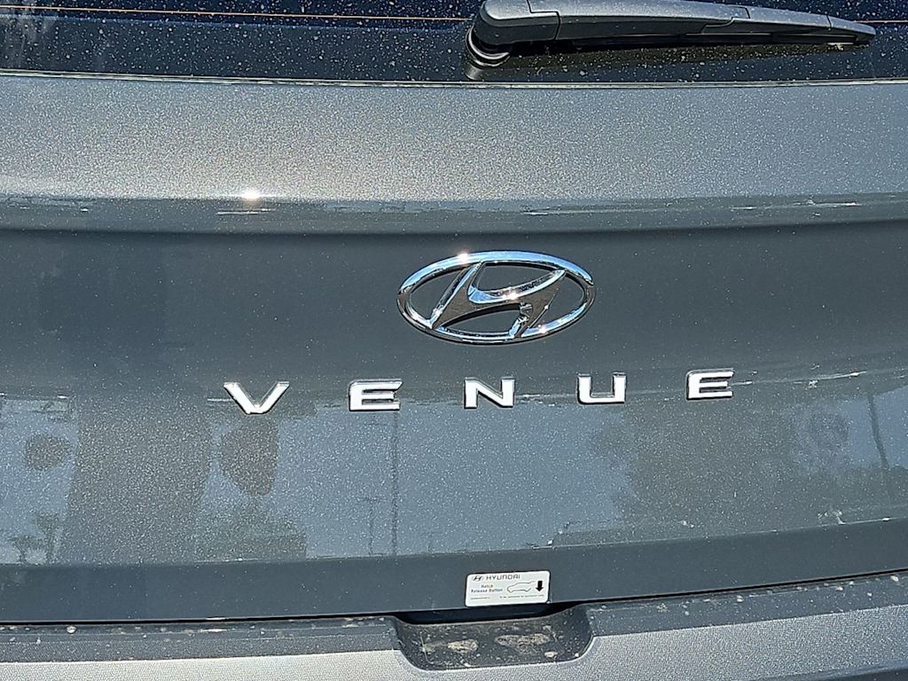 Thumbnail: 2025 Hyundai Venue - 7