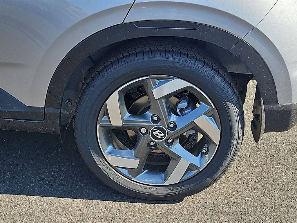 Thumbnail: 2025 Hyundai Venue - 8