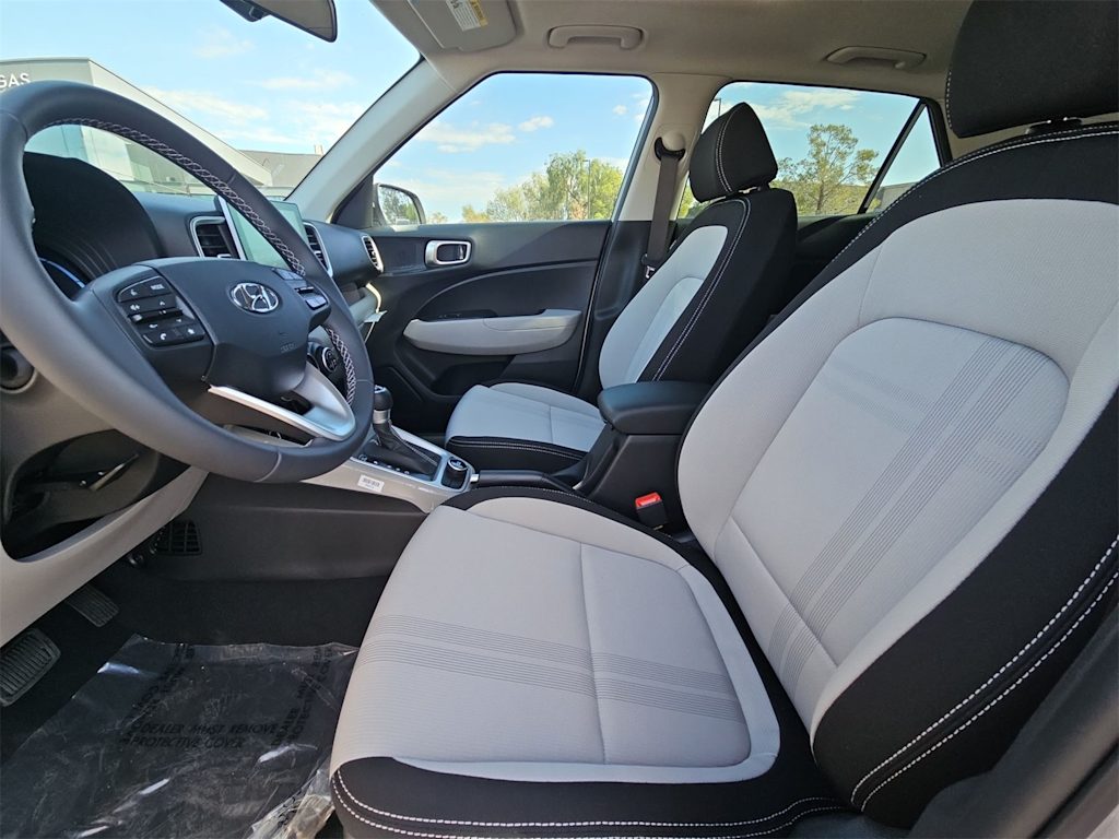 Thumbnail: 2025 Hyundai Venue - 11