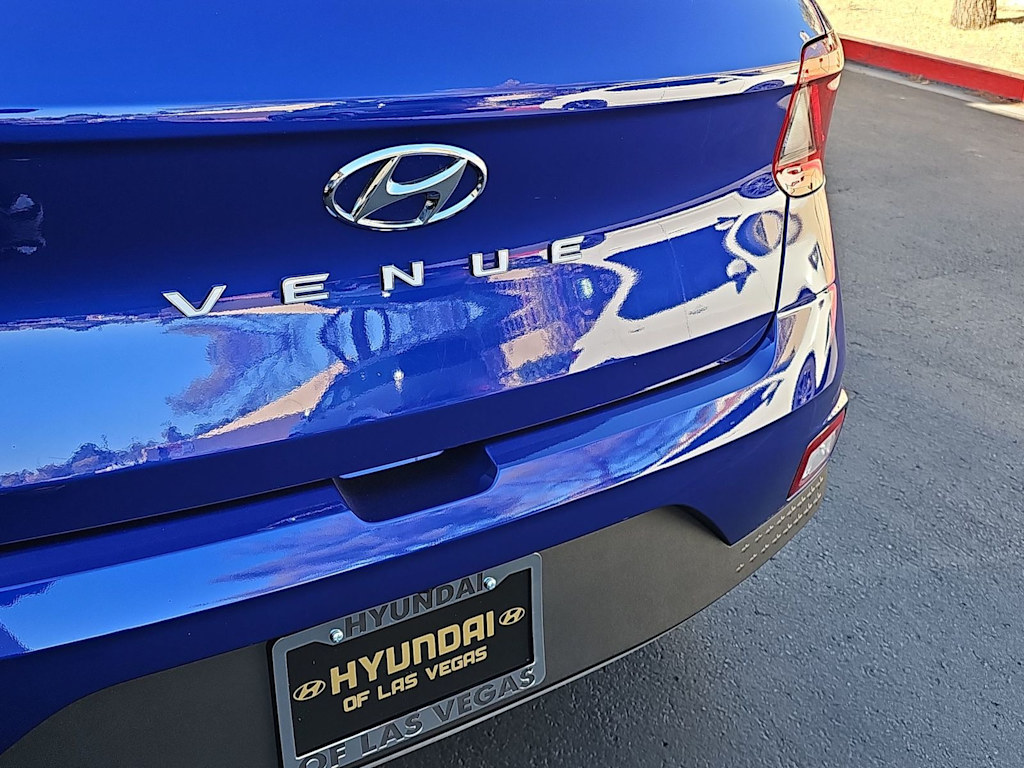 Thumbnail: 2024 Hyundai Venue - 23