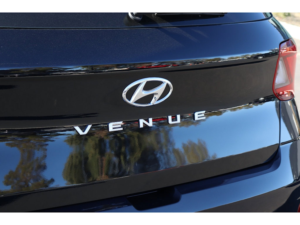 2024 Hyundai Venue SEL 7