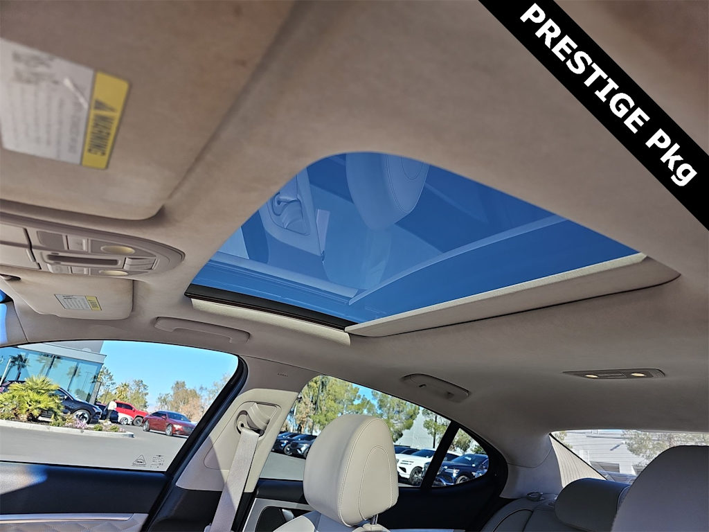 Thumbnail: 2020 Genesis G70 - 28