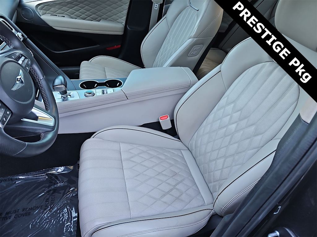 Thumbnail: 2020 Genesis G70 - 10