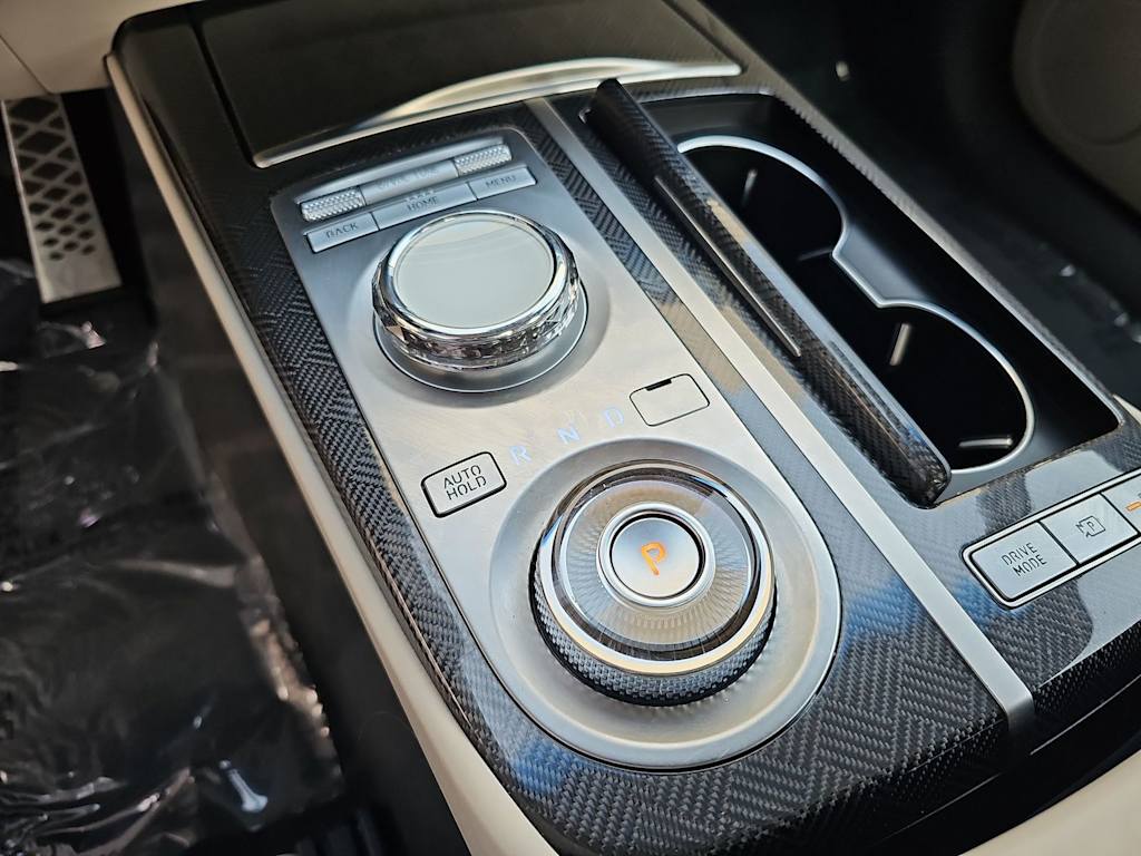 Thumbnail: 2023 Genesis G80 - 24