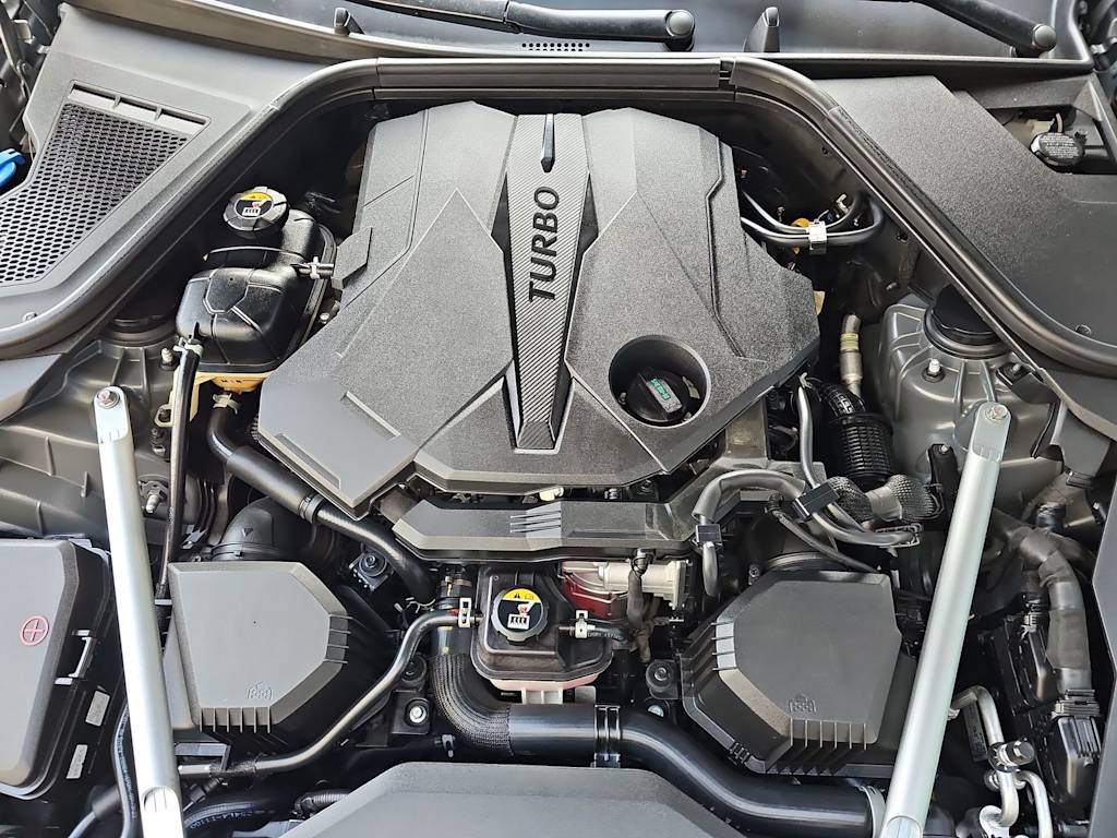 Thumbnail: 2023 Genesis G80 - 6