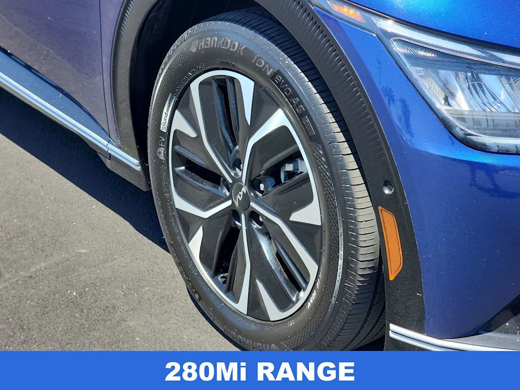 Thumbnail: 2023 Kia EV6 - 7