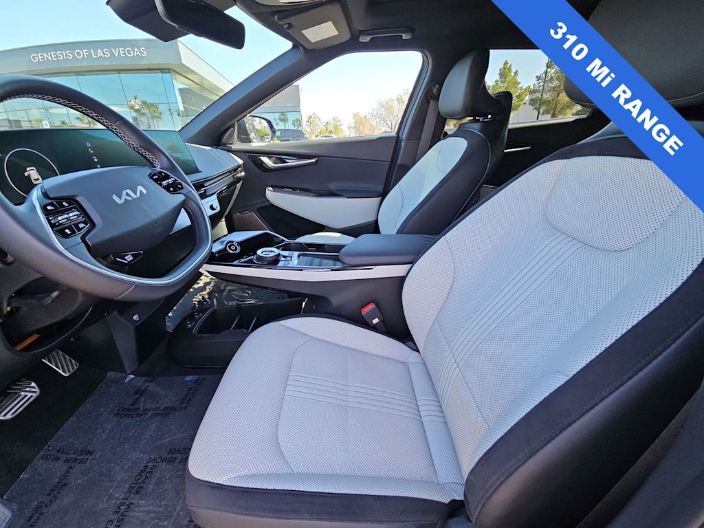 Thumbnail: 2024 Kia EV6 - 11