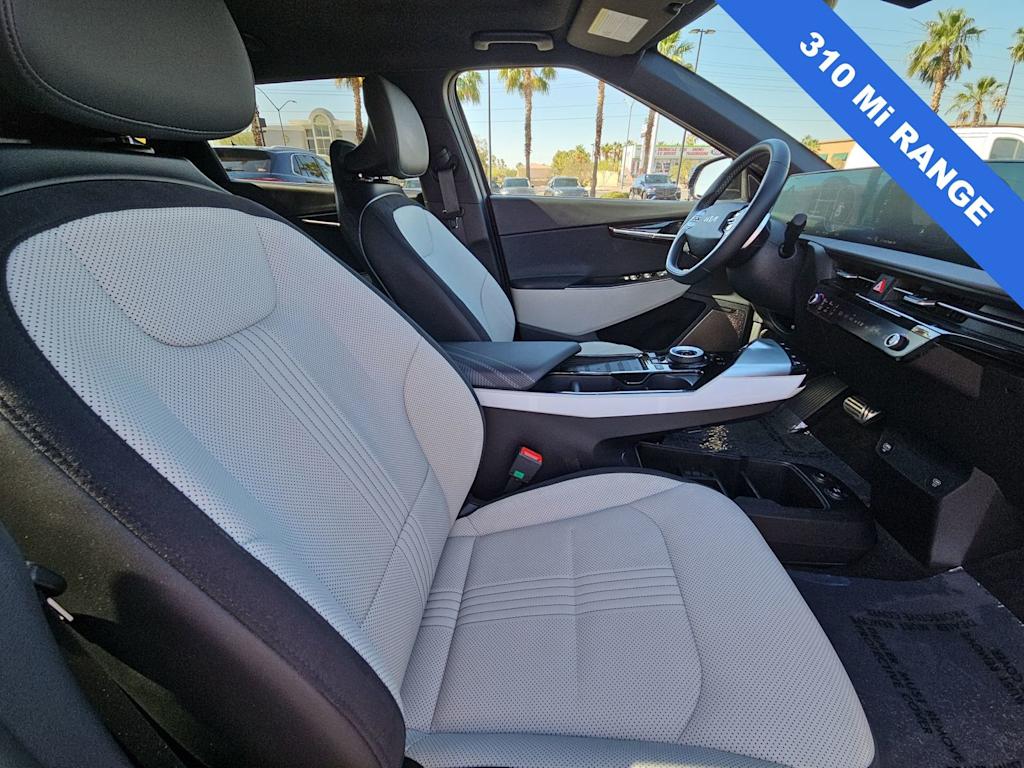 Thumbnail: 2024 Kia EV6 - 25