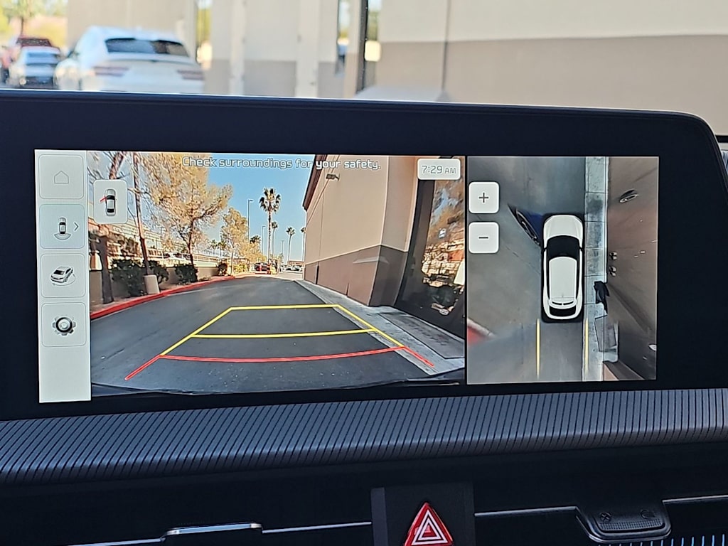 Thumbnail: 2023 Kia EV6 - 26