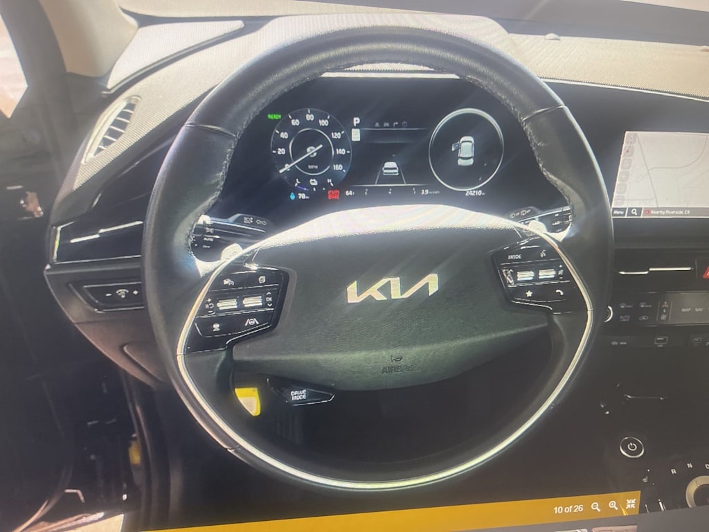 Thumbnail: 2023 Kia Niro - 2