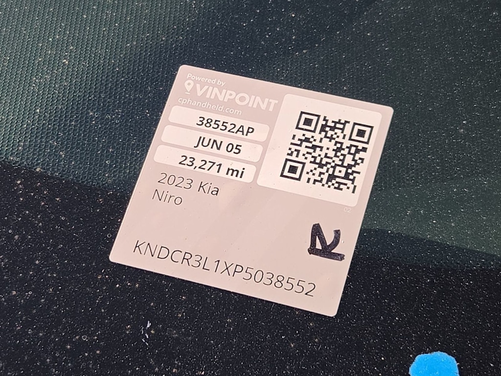 Thumbnail: 2023 Kia Niro - 19