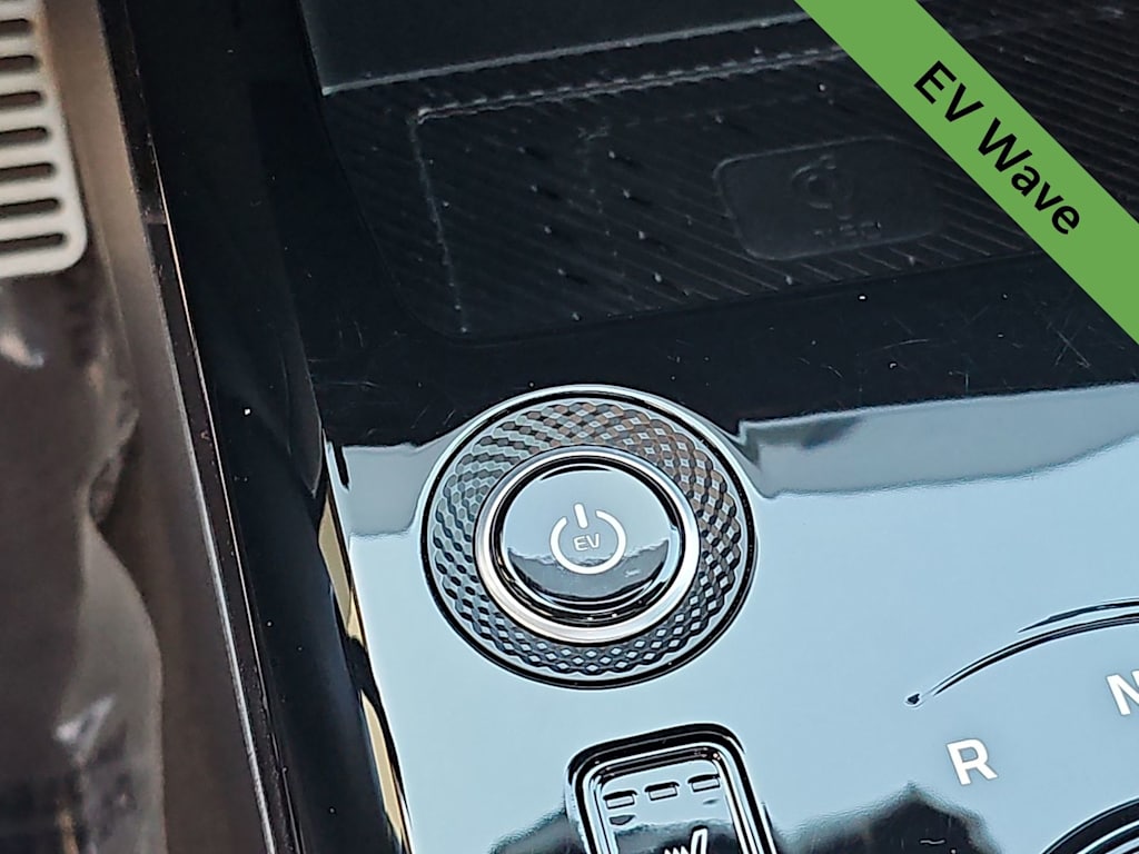 Thumbnail: 2024 Kia Niro - 25