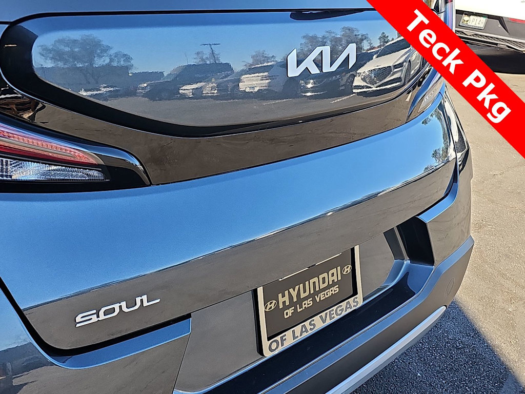 Thumbnail: 2023 Kia Soul - 7