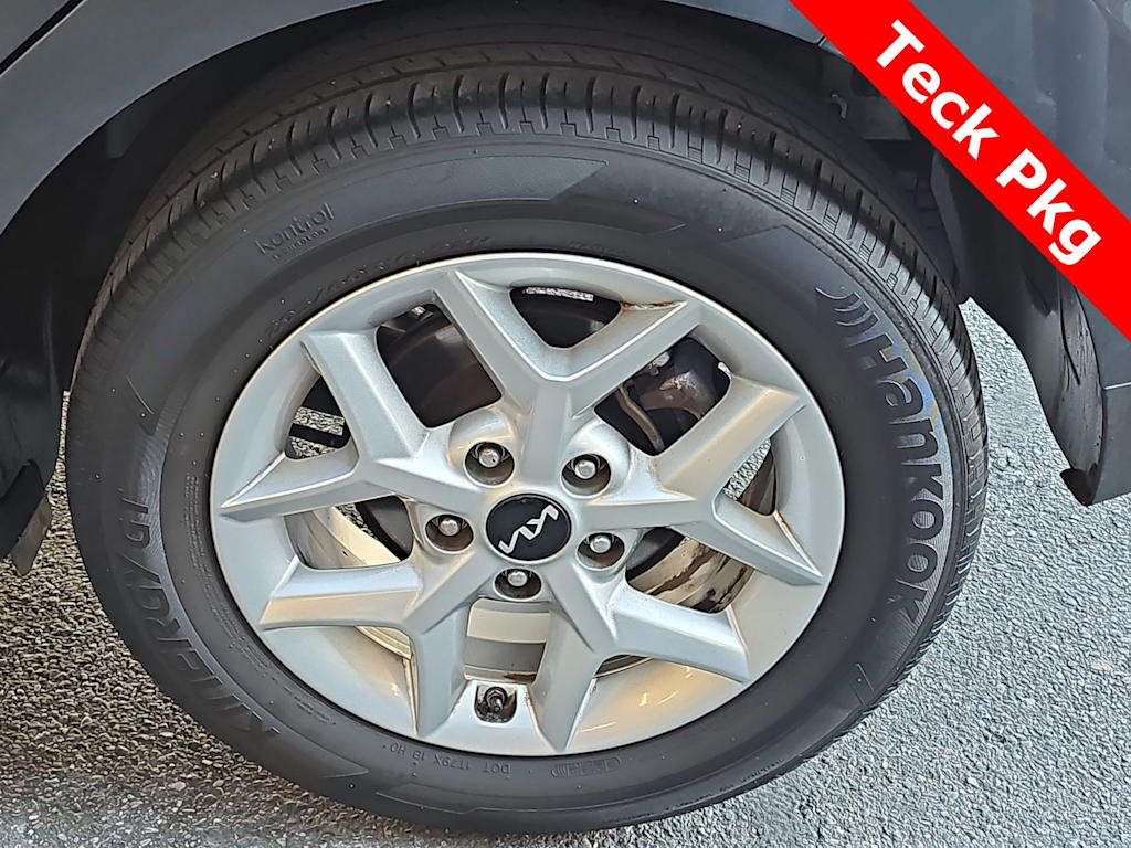 Thumbnail: 2023 Kia Soul - 8