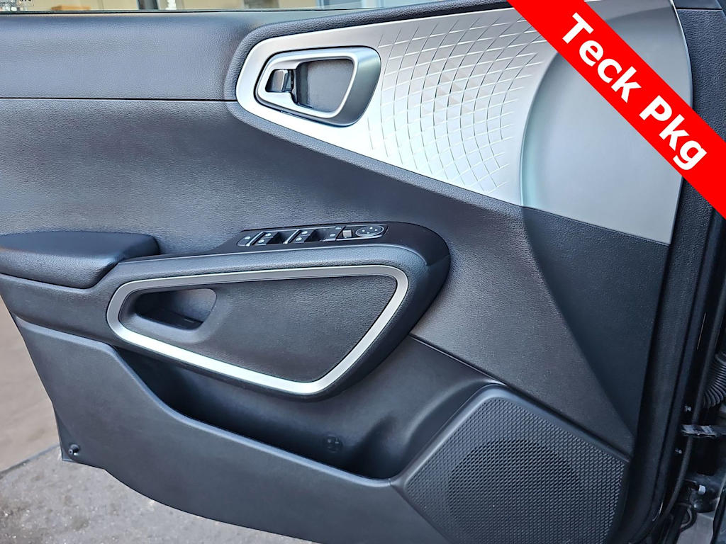 Thumbnail: 2023 Kia Soul - 26