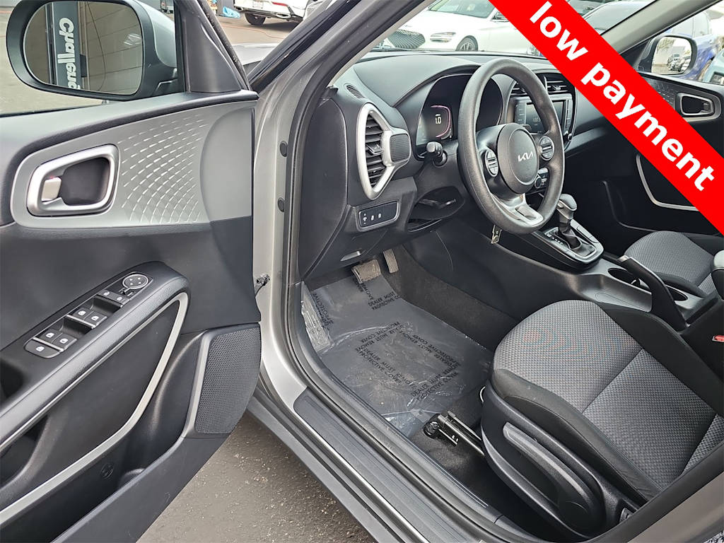 Thumbnail: 2024 Kia Soul - 9