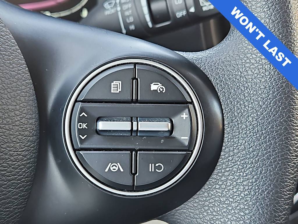 Thumbnail: 2023 Kia Soul - 28