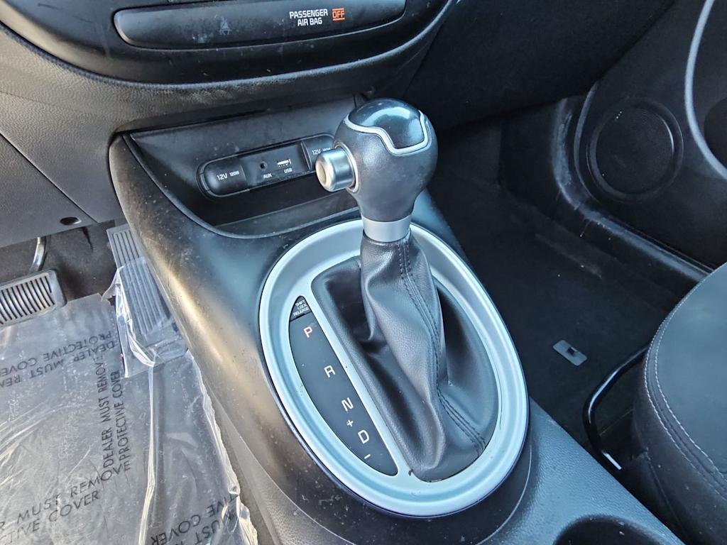 Thumbnail: 2017 Kia Soul - 16