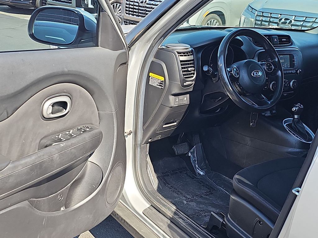 Thumbnail: 2017 Kia Soul - 2