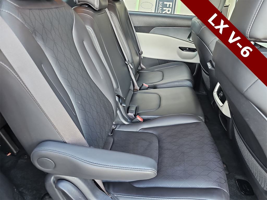 Thumbnail: 2024 Kia Carnival - 24