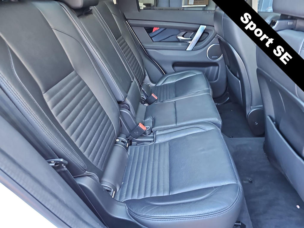 Thumbnail: 2020 Land Rover Discovery Sport - 24