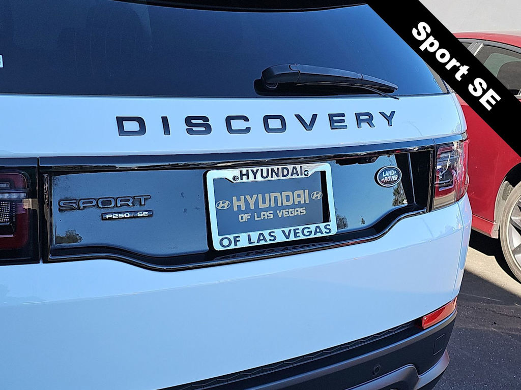 Thumbnail: 2020 Land Rover Discovery Sport - 23