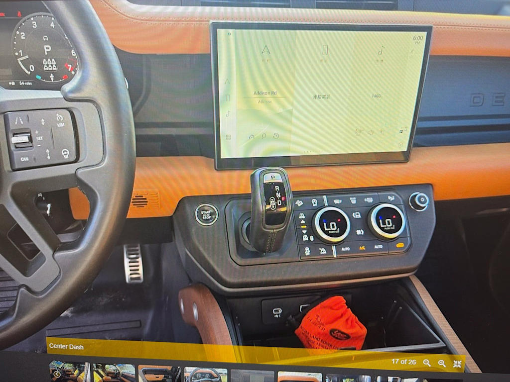 Thumbnail: 2024 Land Rover Defender - 10