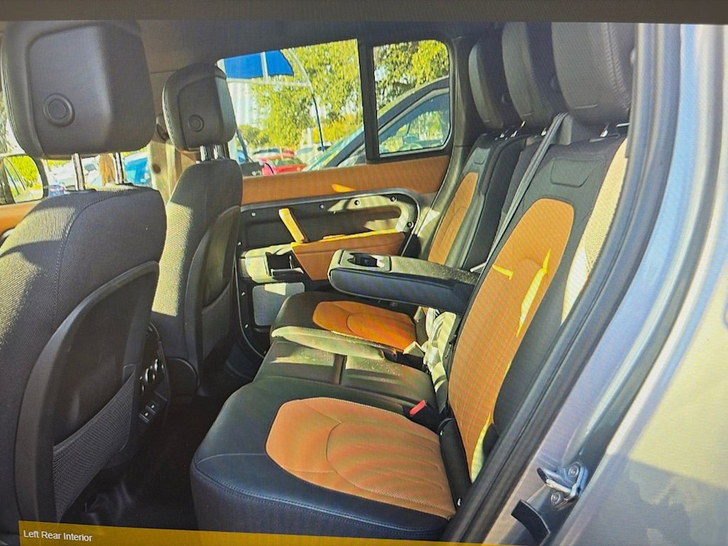 Thumbnail: 2024 Land Rover Defender - 8
