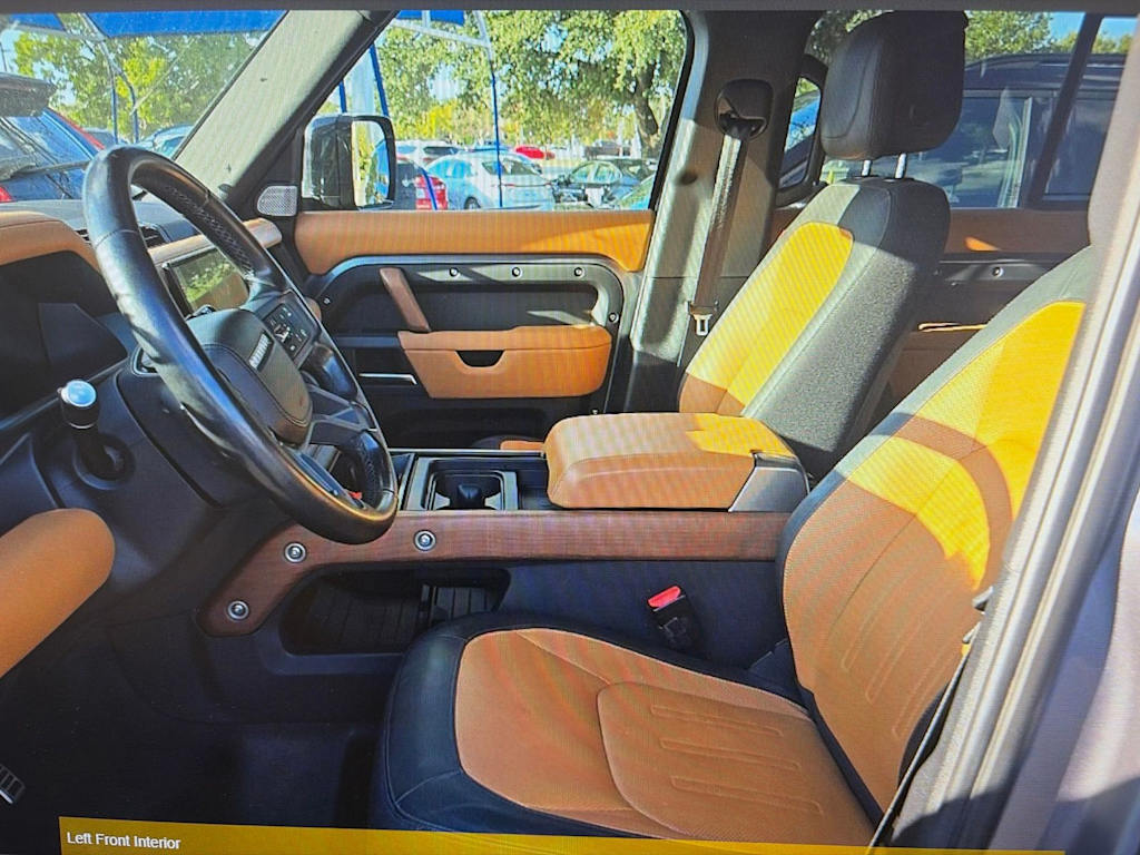 Thumbnail: 2024 Land Rover Defender - 6