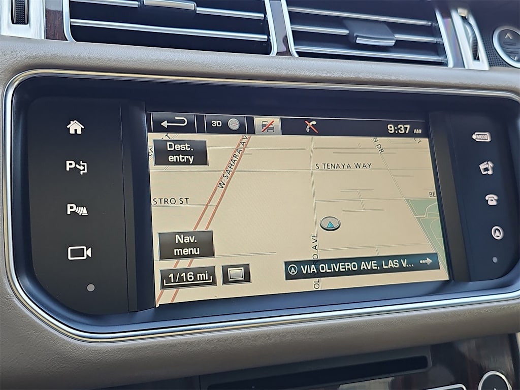 Thumbnail: 2016 Land Rover Range Rover - 23