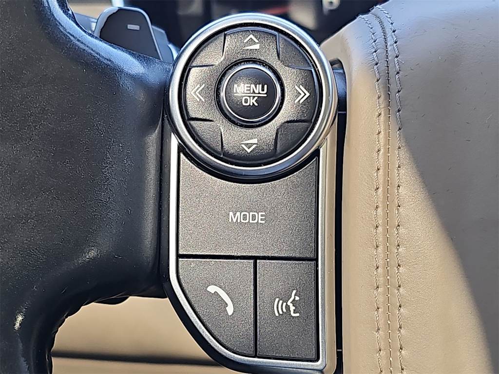 Thumbnail: 2016 Land Rover Range Rover - 26