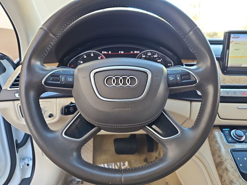 Thumbnail: 2013 Audi A8 - 14