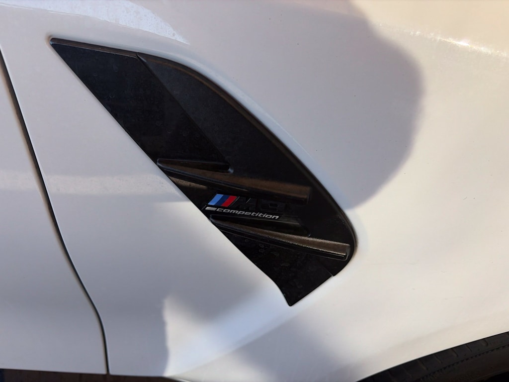 Thumbnail: 2025 BMW M3 - 9