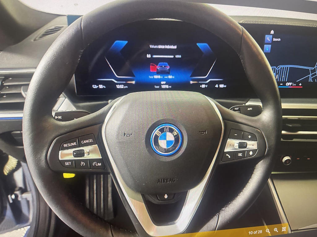 Thumbnail: 2023 BMW i4 - 2