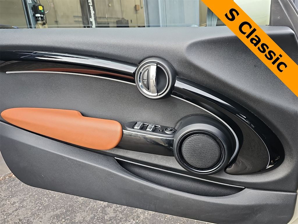 Thumbnail: 2022 MINI Cooper - 26