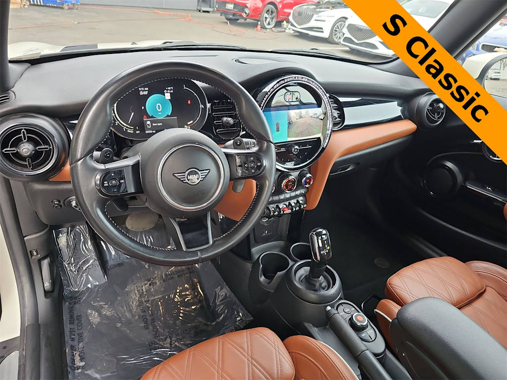 Thumbnail: 2022 MINI Cooper - 10