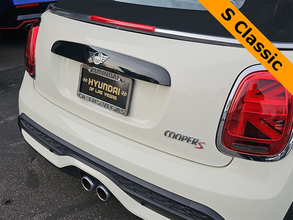 Thumbnail: 2022 MINI Cooper - 22