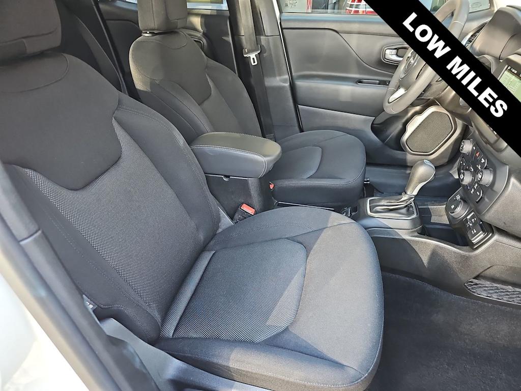 Thumbnail: 2023 Jeep Renegade - 23