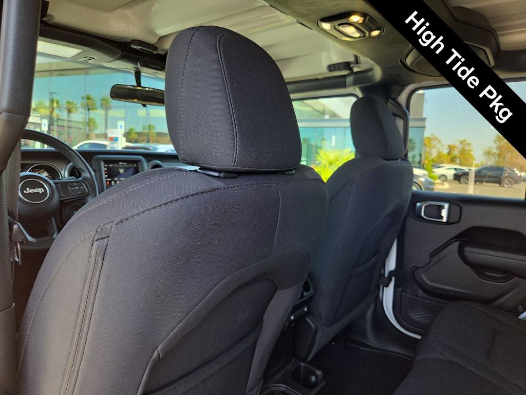 Thumbnail: 2022 Jeep Wrangler - 12